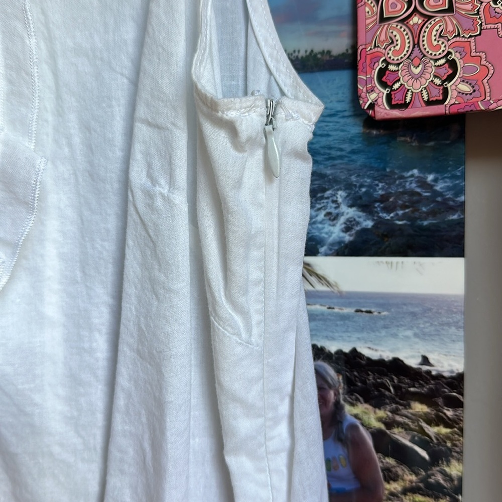 Apostrophe White Ruffle Tank Top - Picture 3 of 5